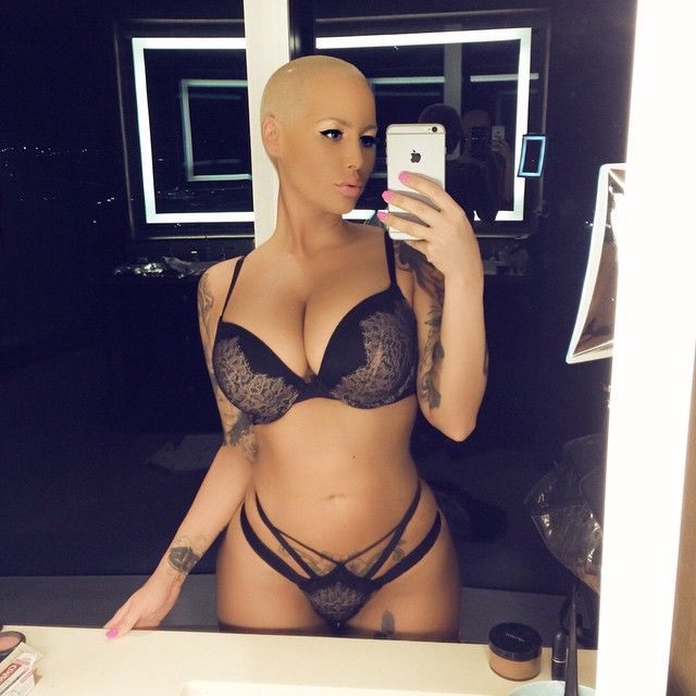 Amber Rose Nude